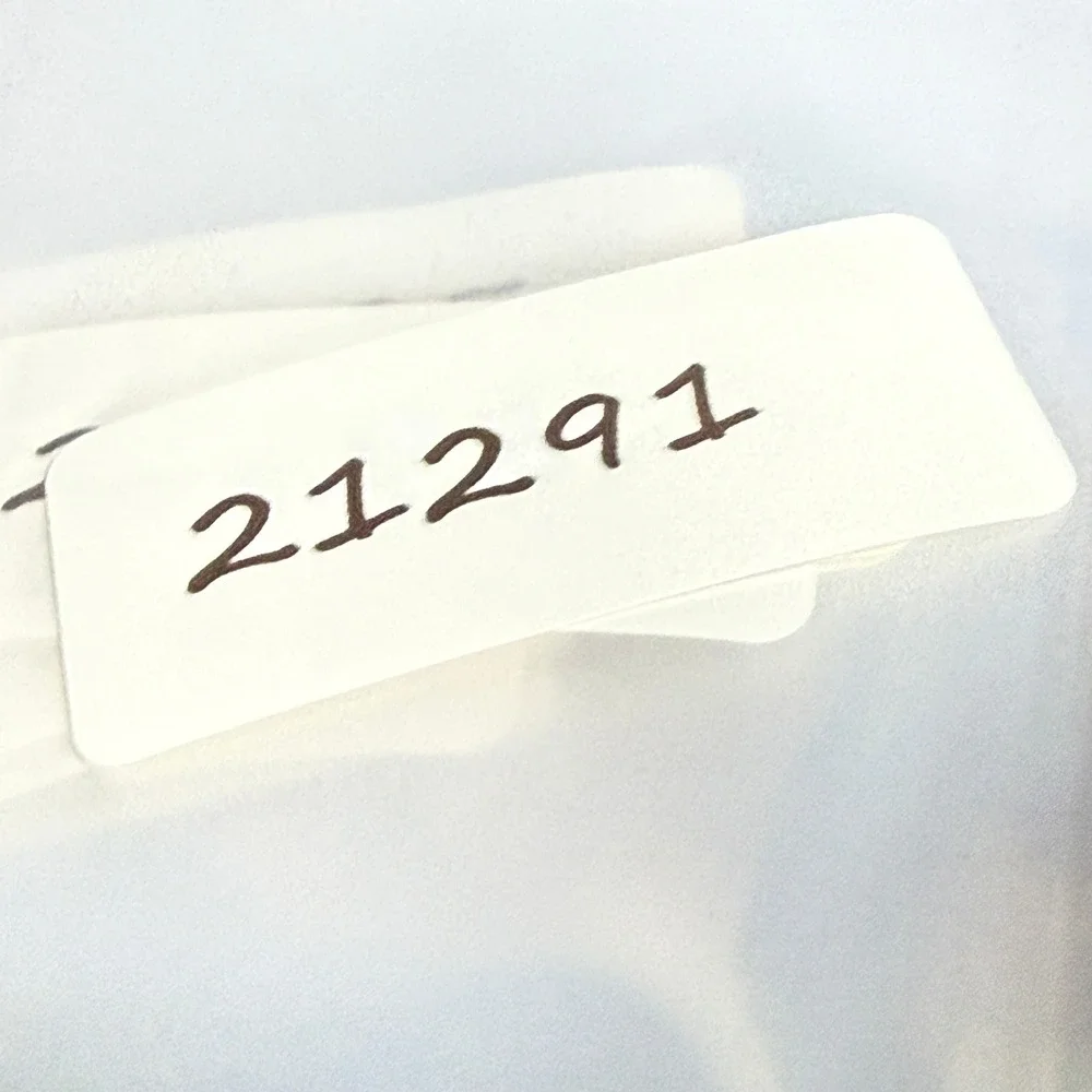 BCBGMaxAzria measurements lens